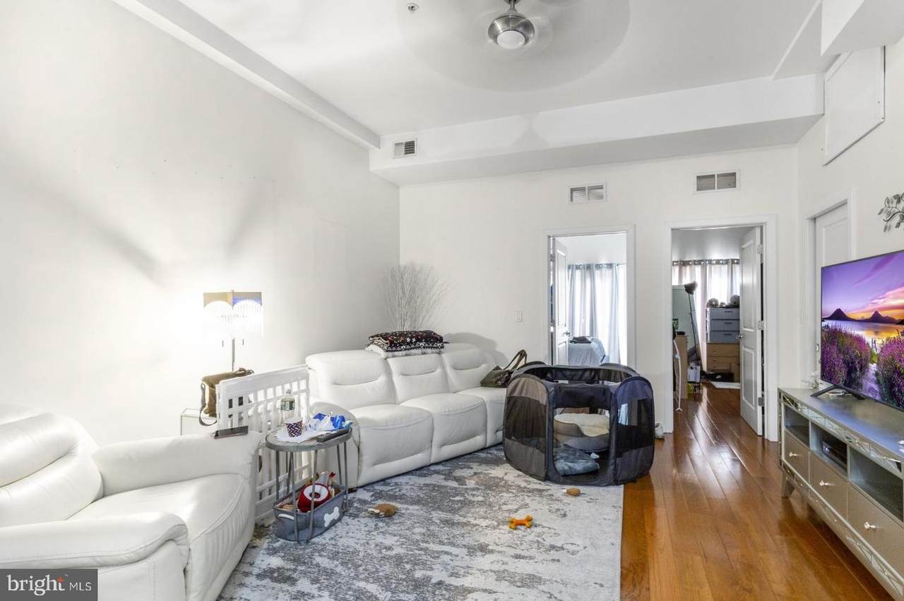 2031 Juniper Street - Photo 1