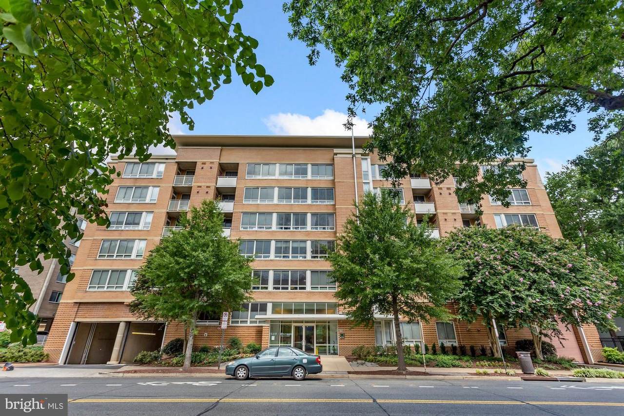 355 I Street - Photo 1