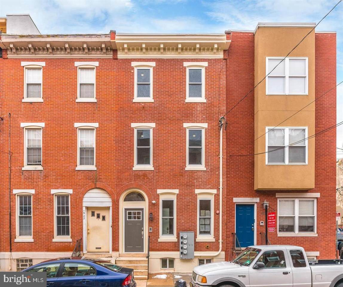 1924 Poplar Street - Photo 1