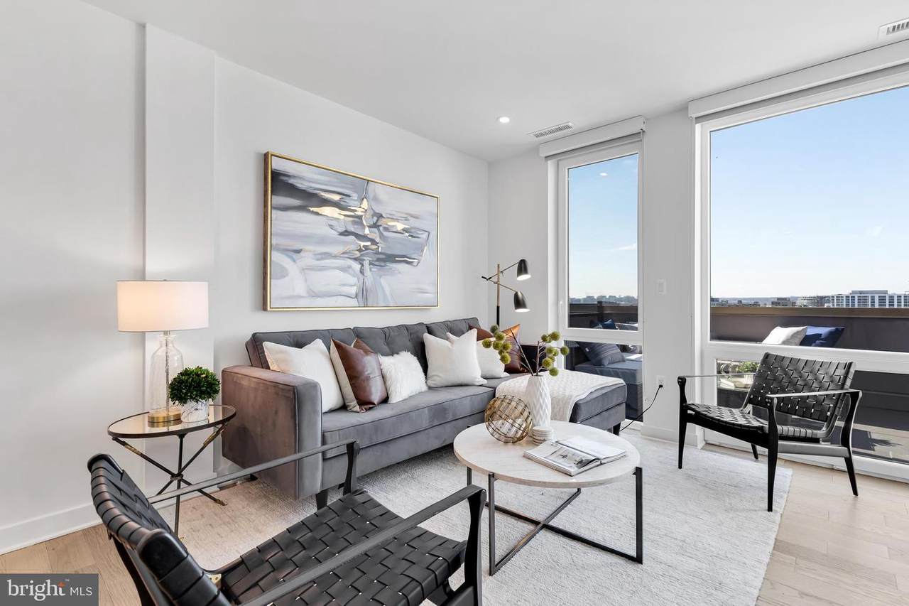 37 L Street - Photo 1