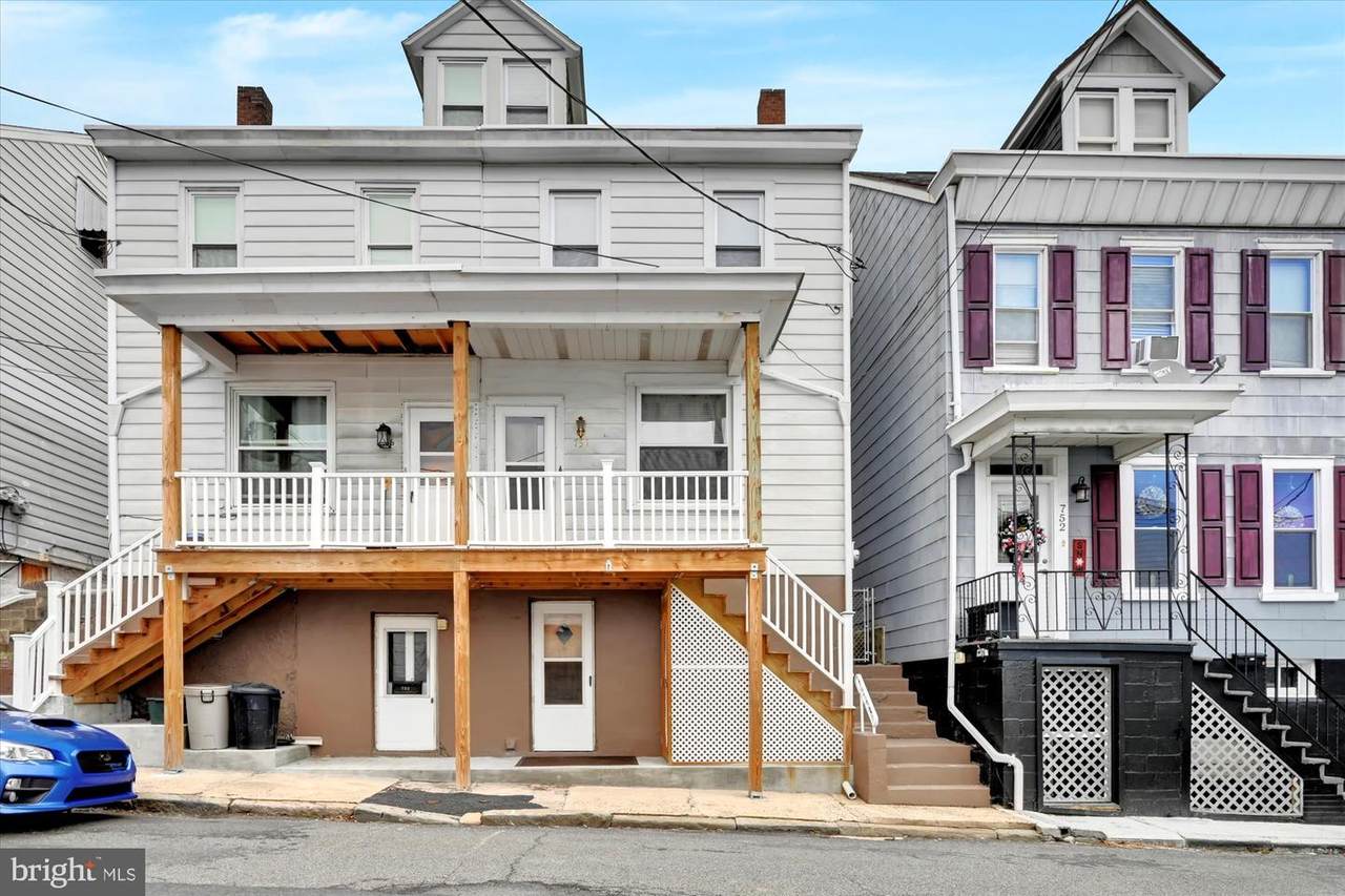 754 Walnut Street - Photo 1
