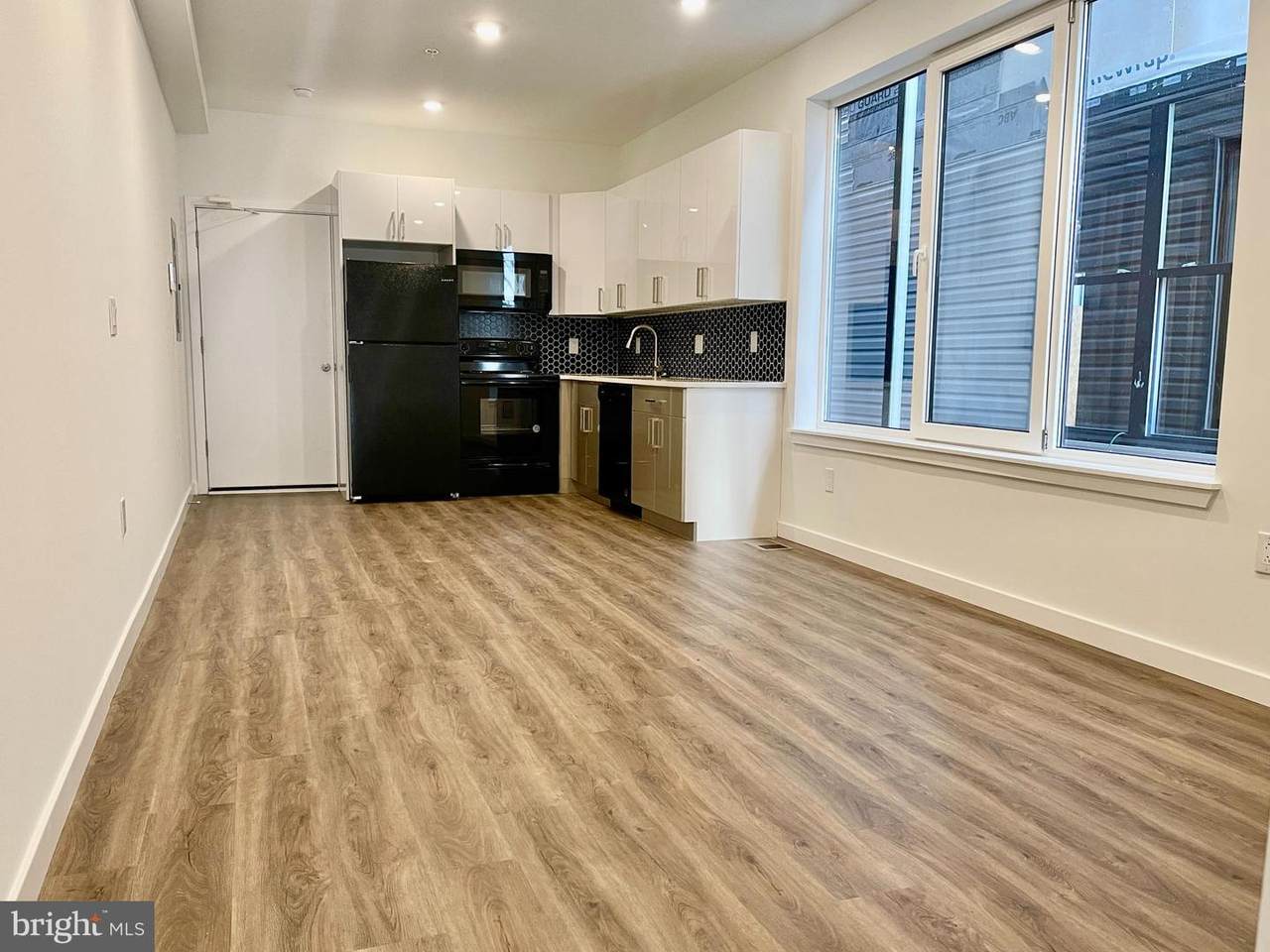 1616 54TH Street - Photo 1