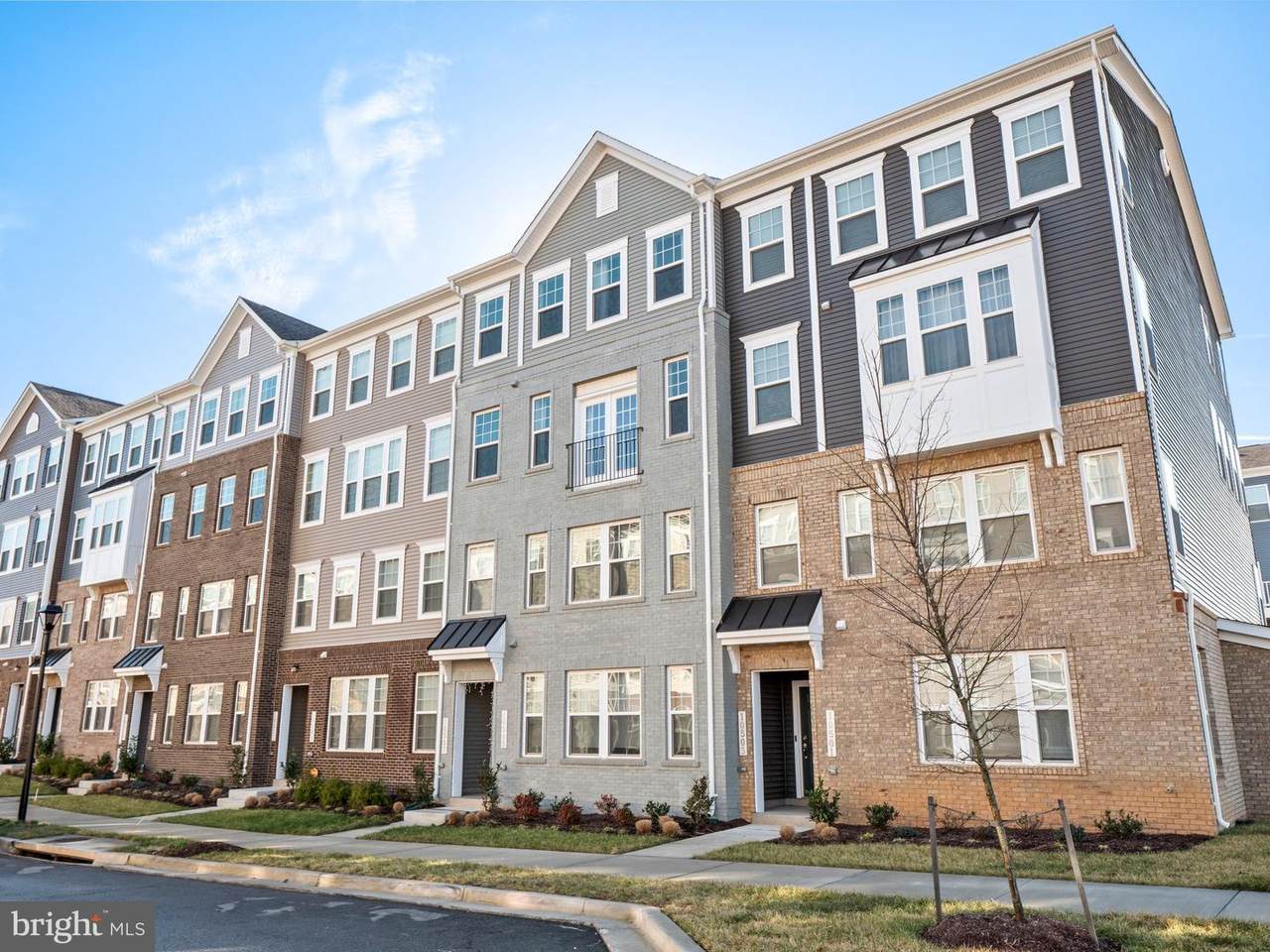 10507 Jim Lovell Lane - Photo 1
