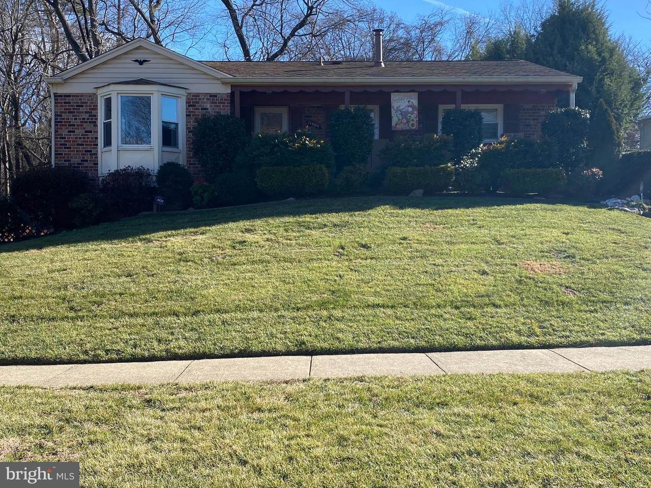 11500 Rokeby Avenue - Photo 1