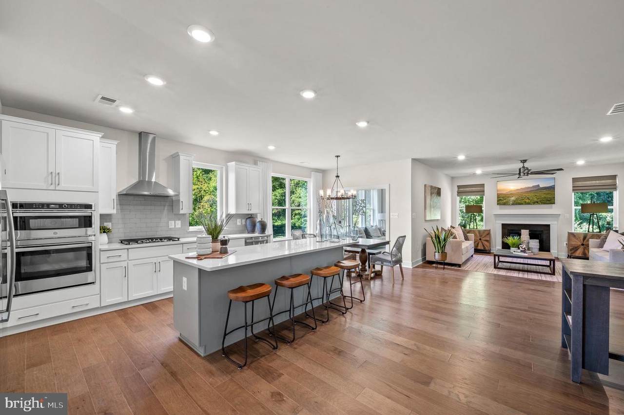 0130 Lilac Court - Photo 1