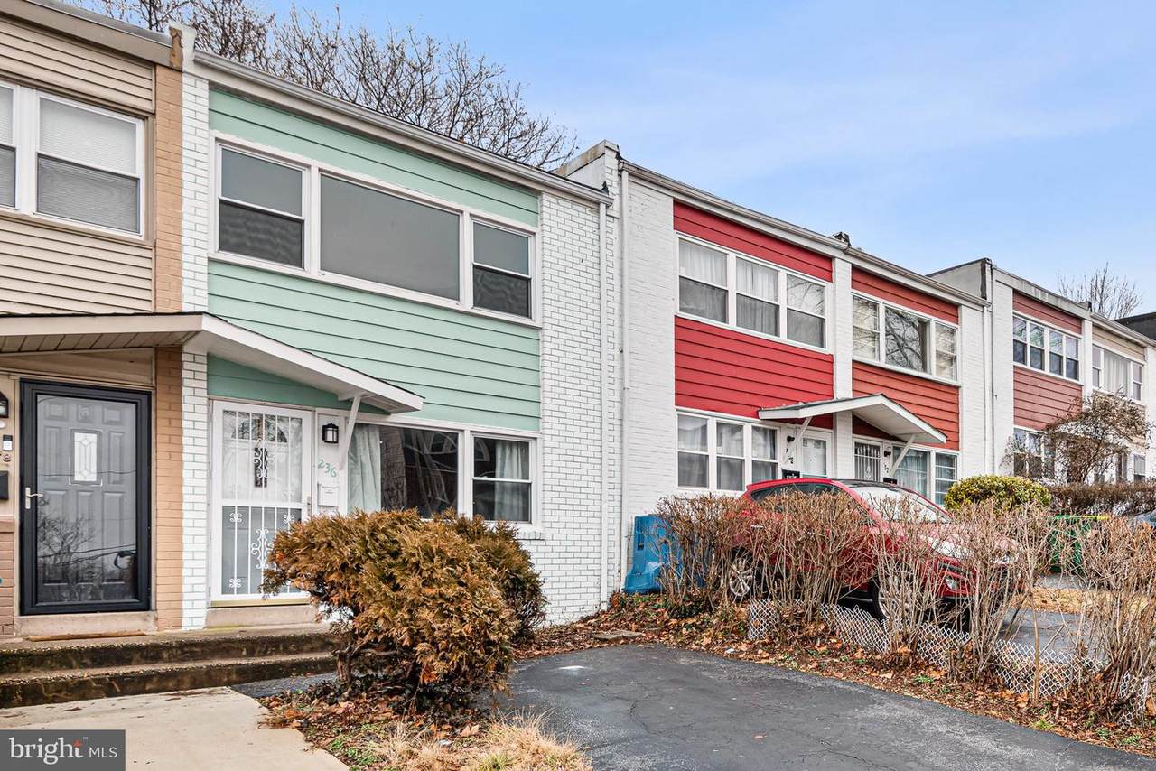 236 Alban Drive - Photo 1