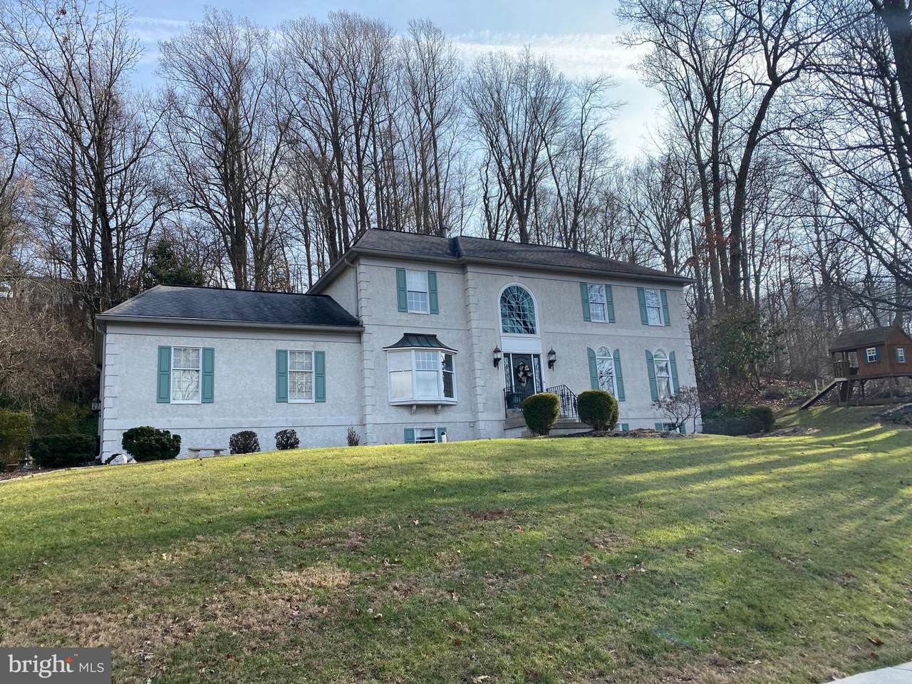 931 Brittney Terrace - Photo 1