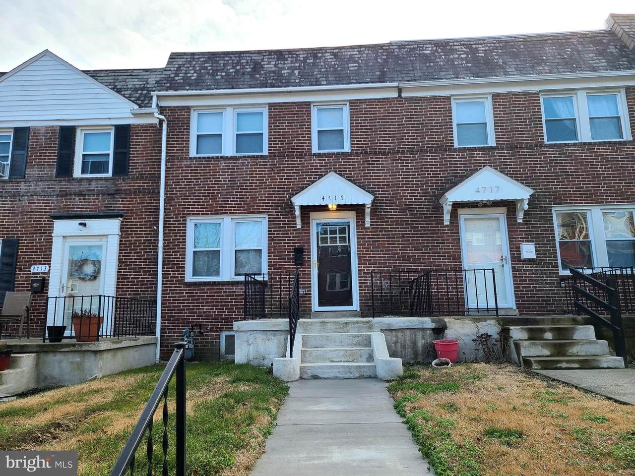 4715 Dartford Avenue - Photo 1