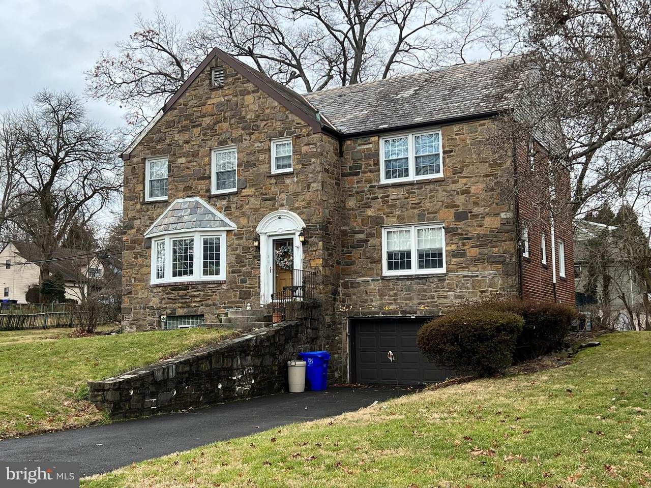 7512 Vernon Road - Photo 1