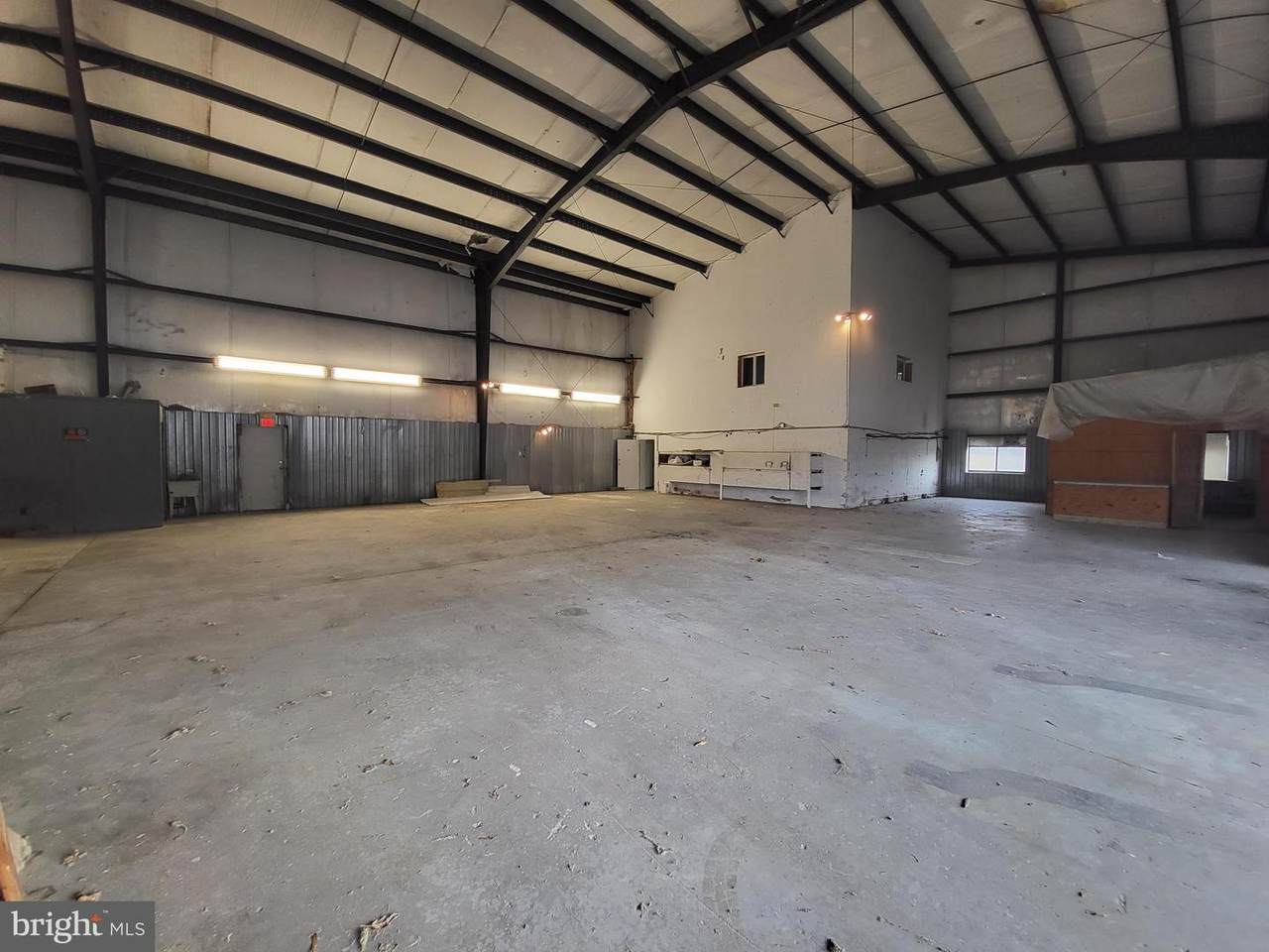 225 Tidewater Drive - Photo 1