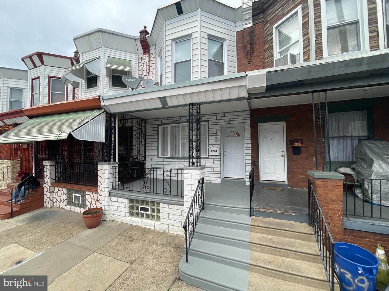 4241 7TH Street - Photo 1
