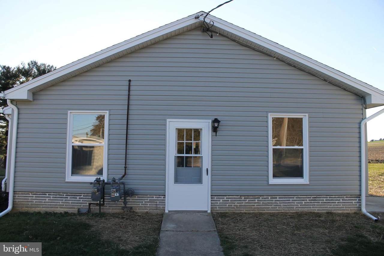 490 Windsor Road - Photo 1
