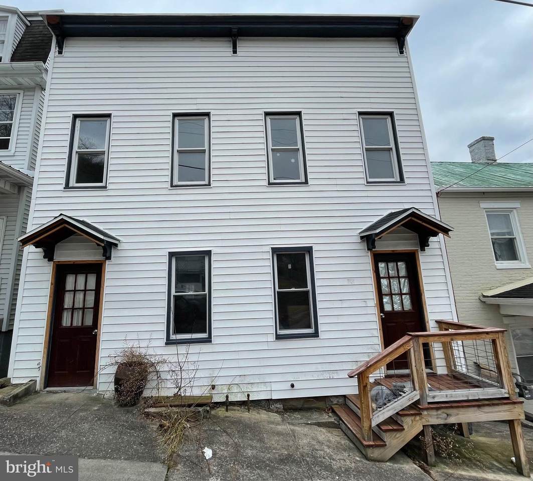 408 Walnut Street - Photo 1