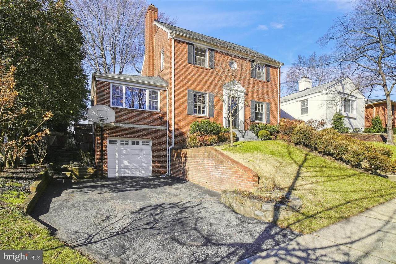 4513 Edgefield Road - Photo 1