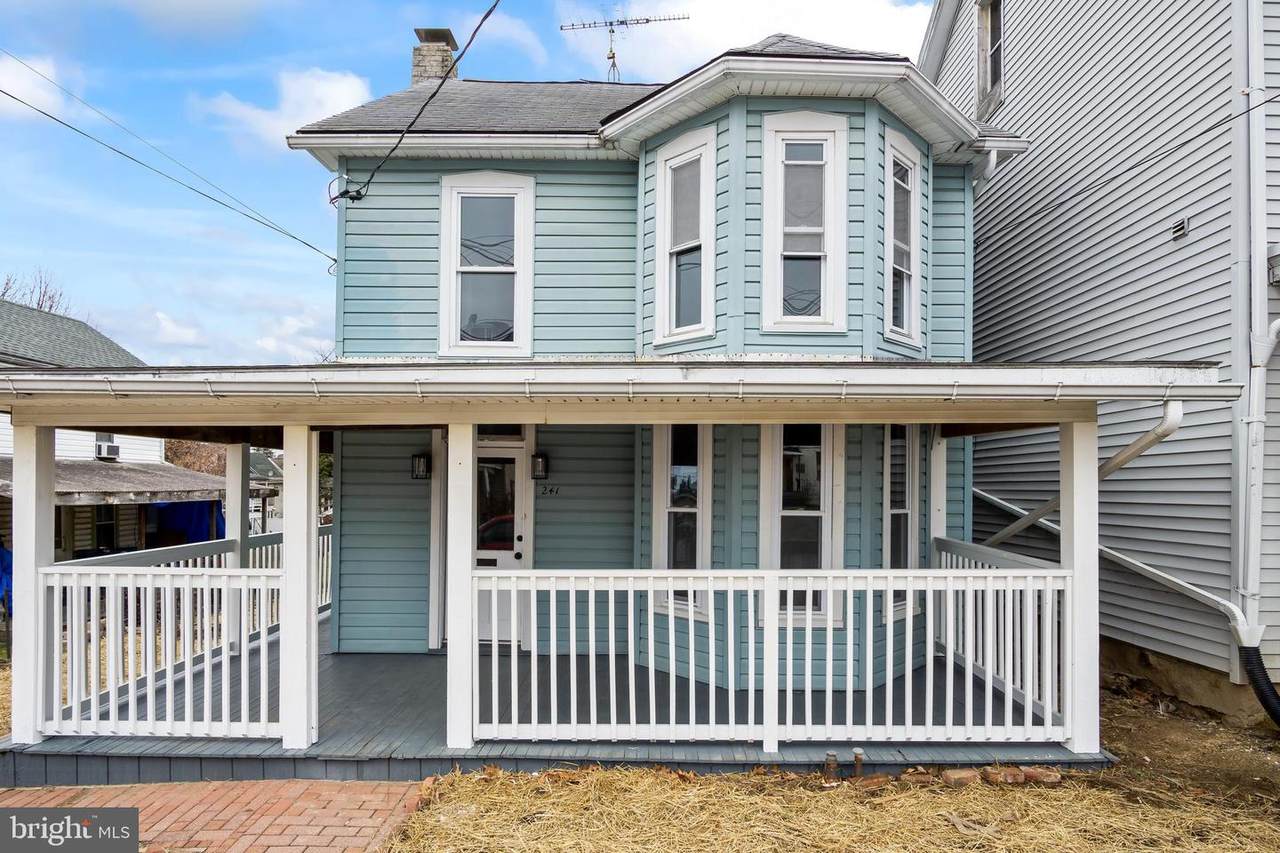 241-W North Street - Photo 1