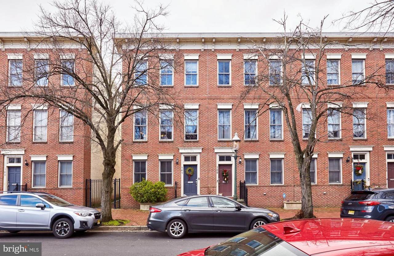 141 Jackson Street - Photo 1
