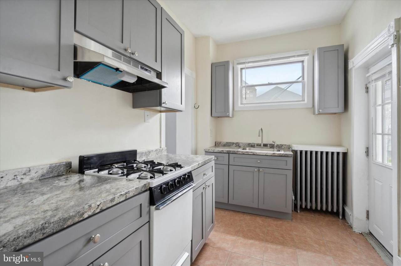 5300 Chestnut Street - Photo 1