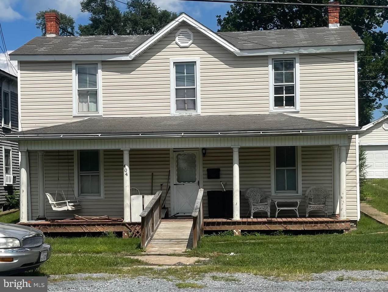404 3RD Street - Photo 1