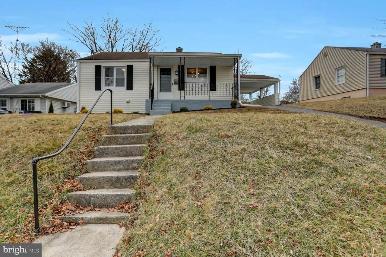 1226 Crescent Road - Photo 1