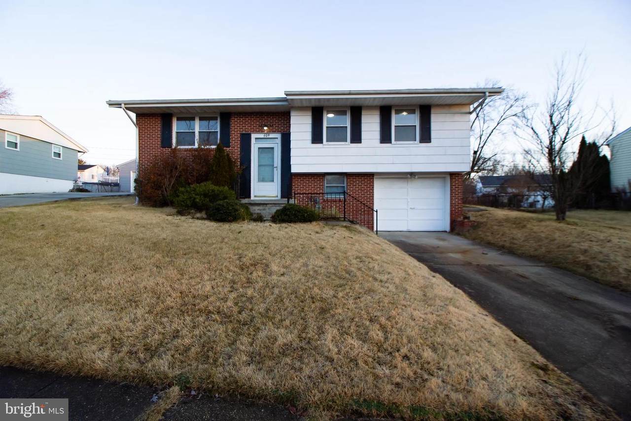 609 Lacewood Drive - Photo 1