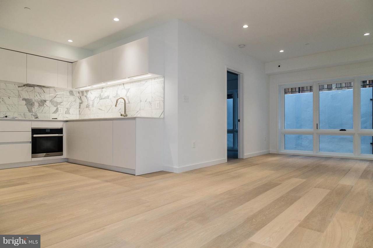 1443 Euclid Street - Photo 1