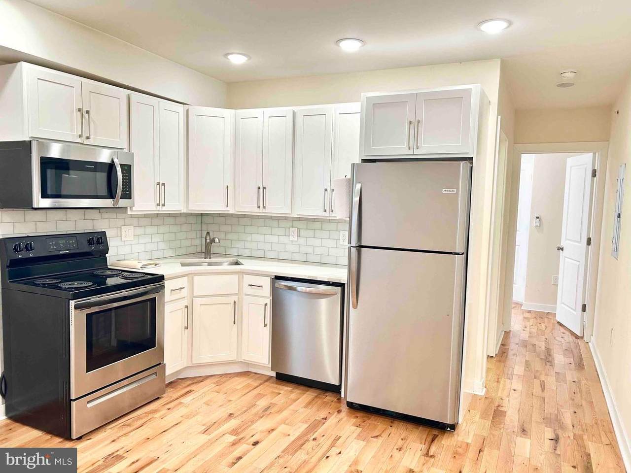 1732 Girard Avenue - Photo 1