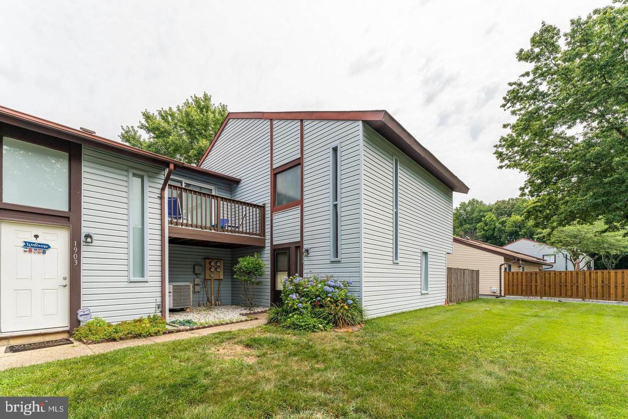 1907 Seven Oaks Terrace - Photo 1