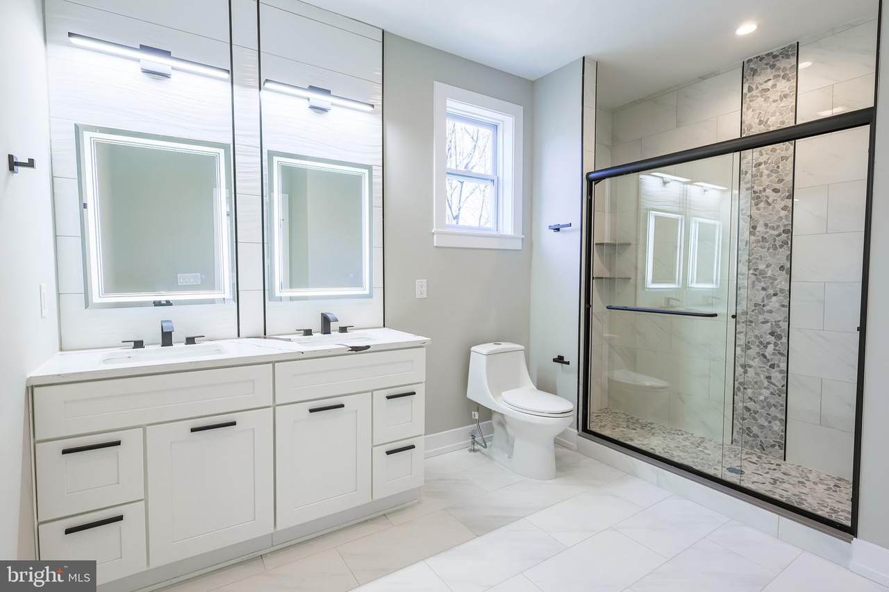 2136 Randolph Street - Photo 1