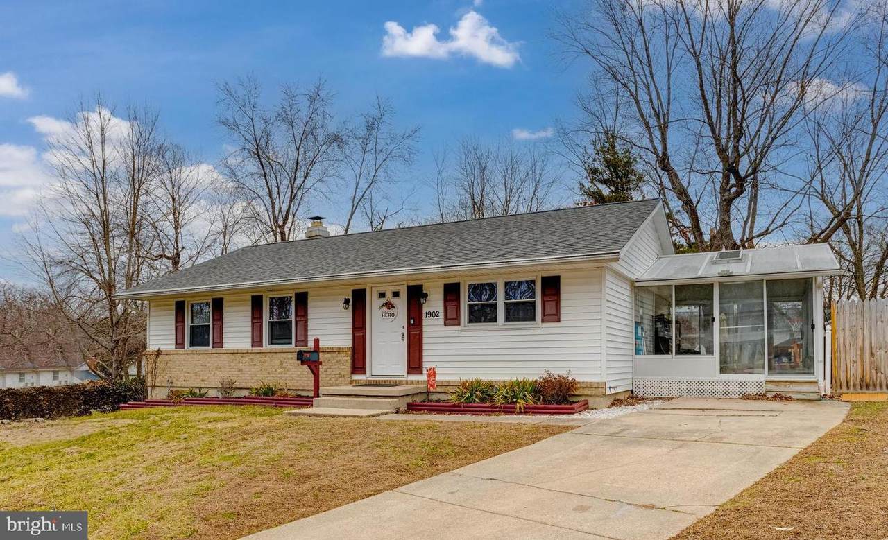1902 Harewood Court - Photo 1