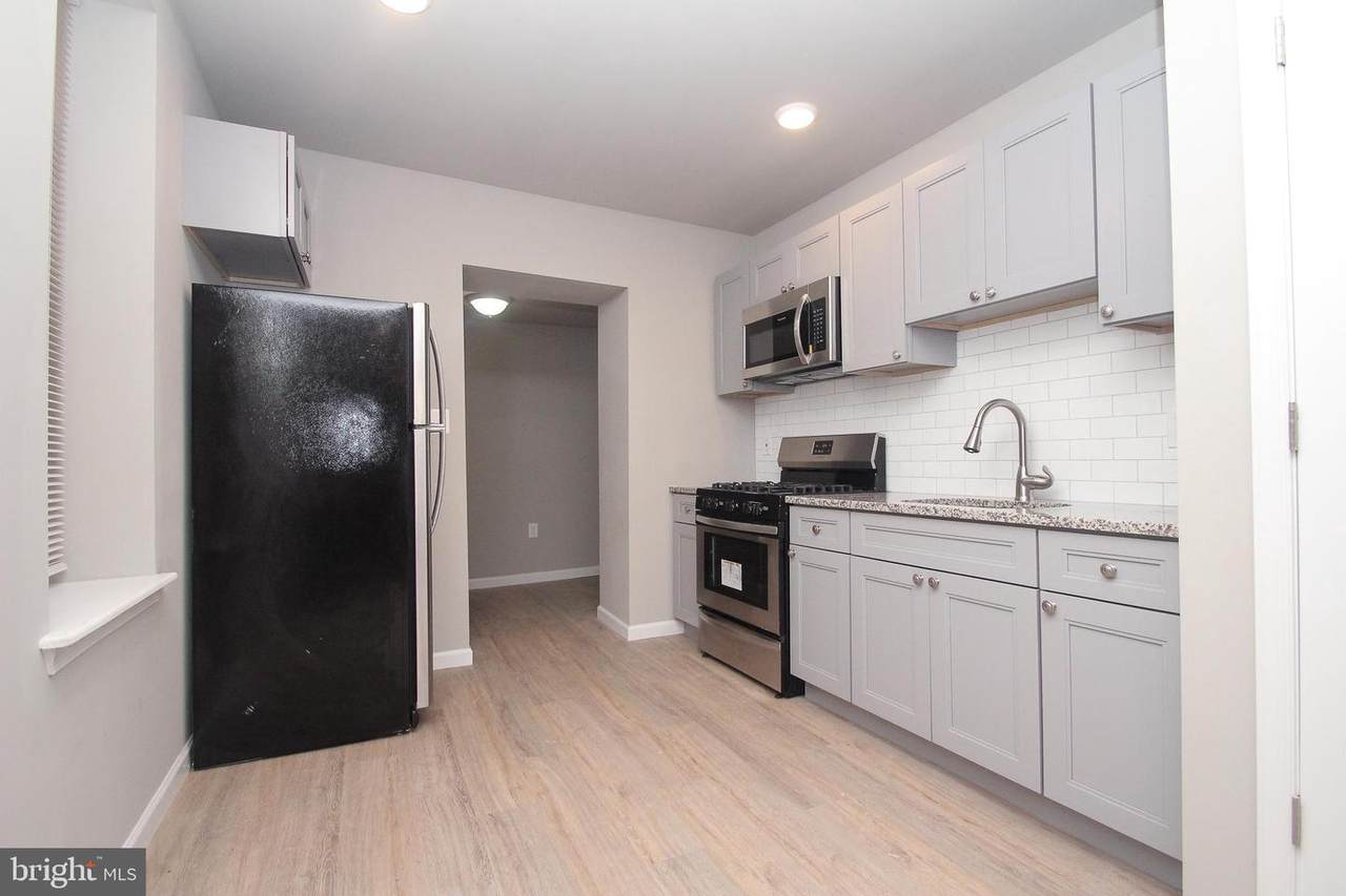 5115 Ludlow Street - Photo 1