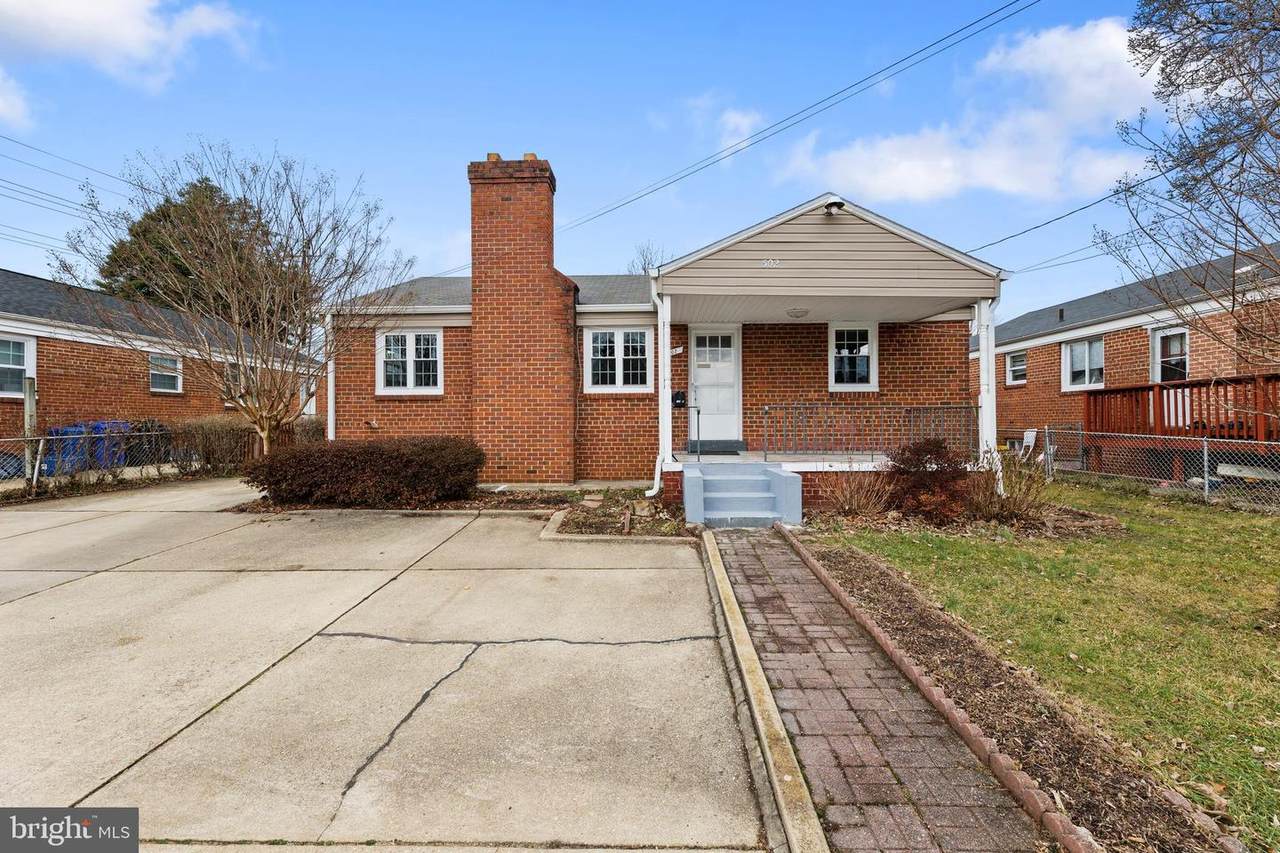302 Indian Spring Drive - Photo 1