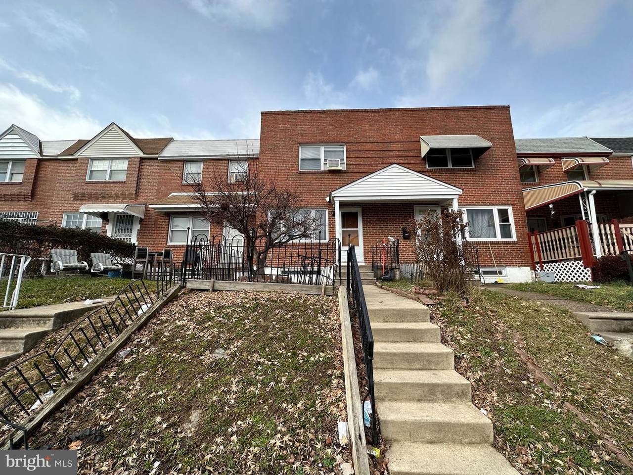 7124 Akron Street - Photo 1