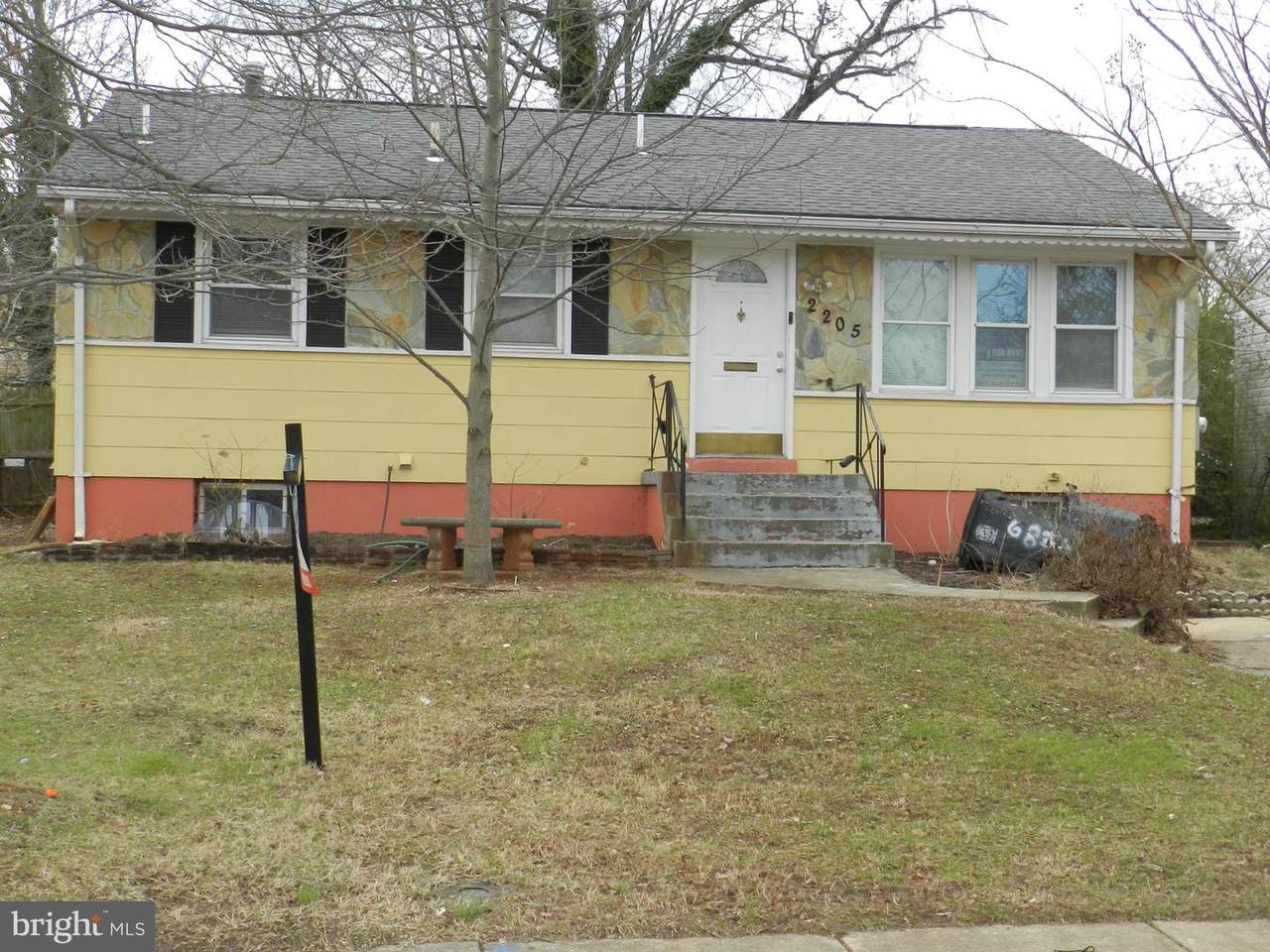 2205 Ohio Avenue - Photo 1