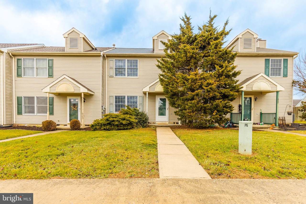 525 Bracken Drive - Photo 1
