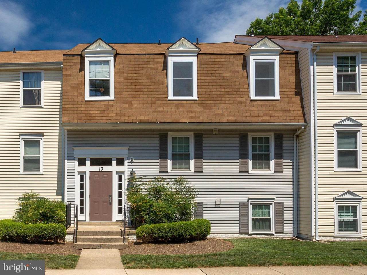 13 Pickering Court - Photo 1