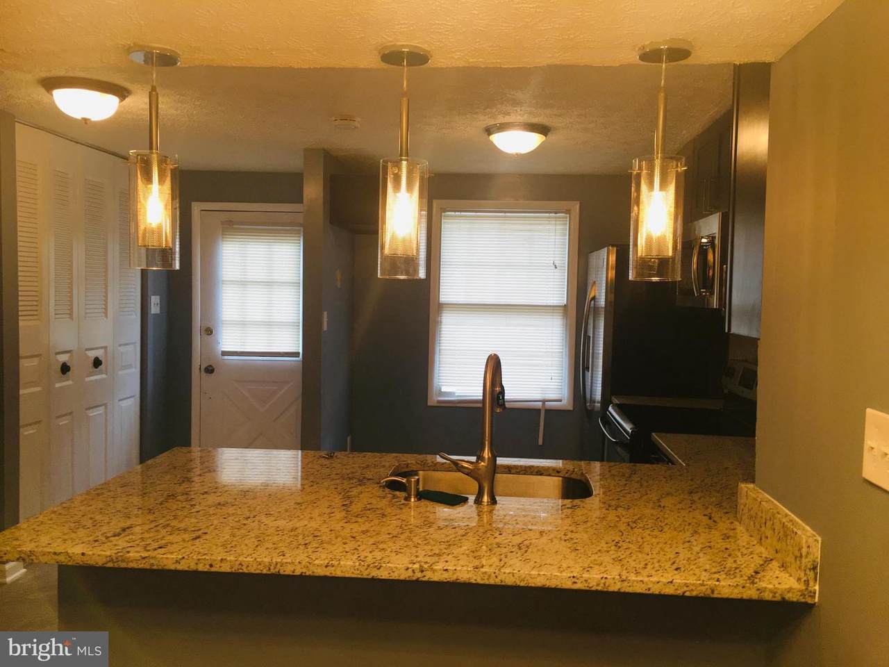 8018 Grandview Court - Photo 1