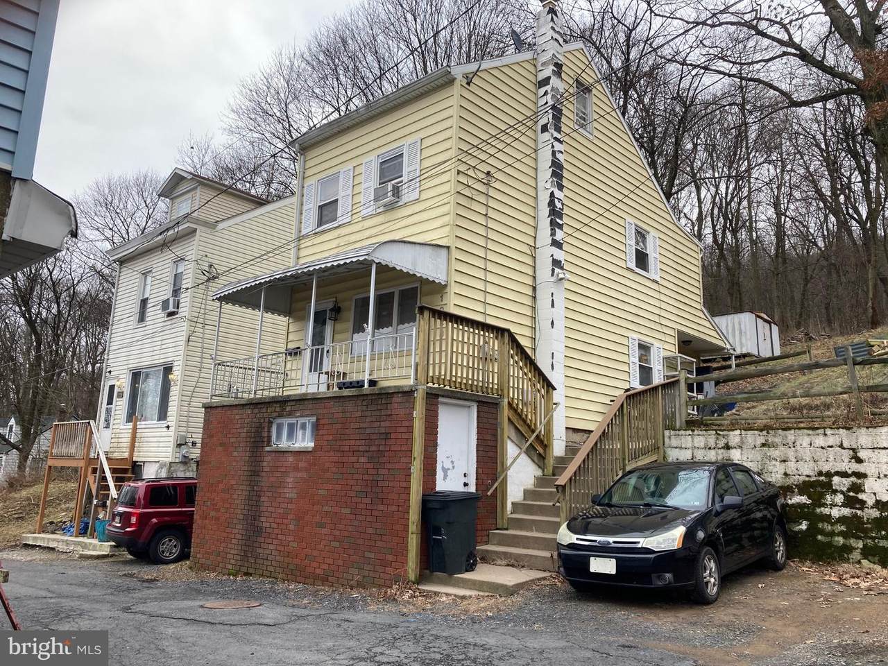 1023 Schuylkill Avenue - Photo 1