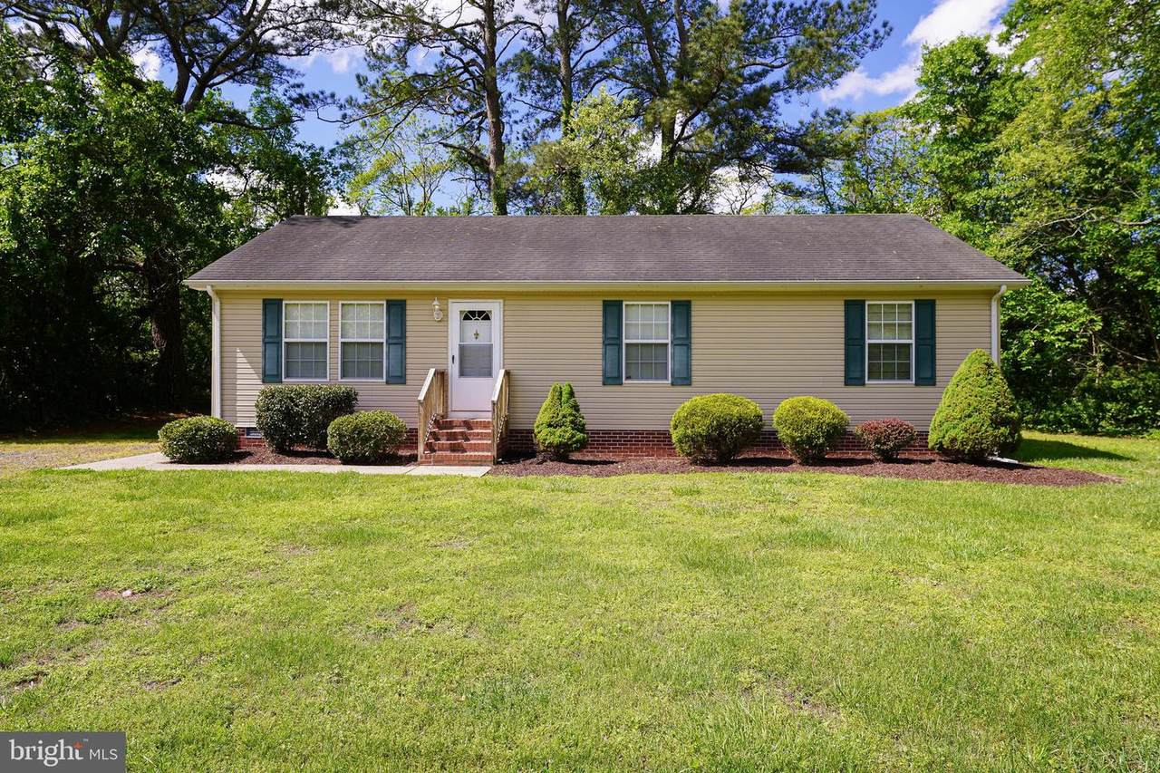 412 Cartwright Avenue - Photo 1