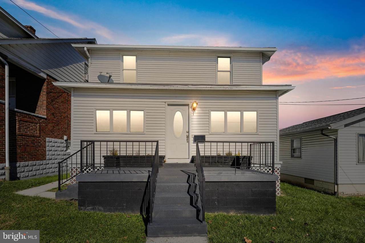 726 Oldtown Road - Photo 1