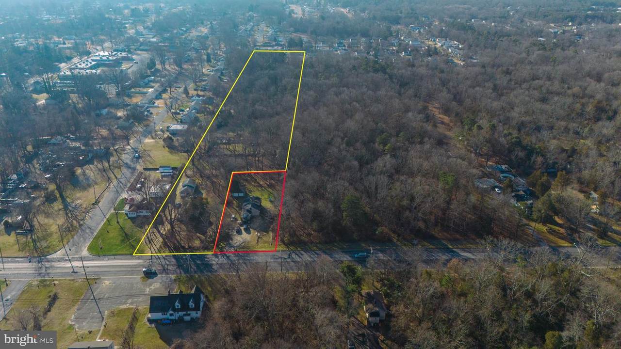 1535 Landis Avenue - Photo 1