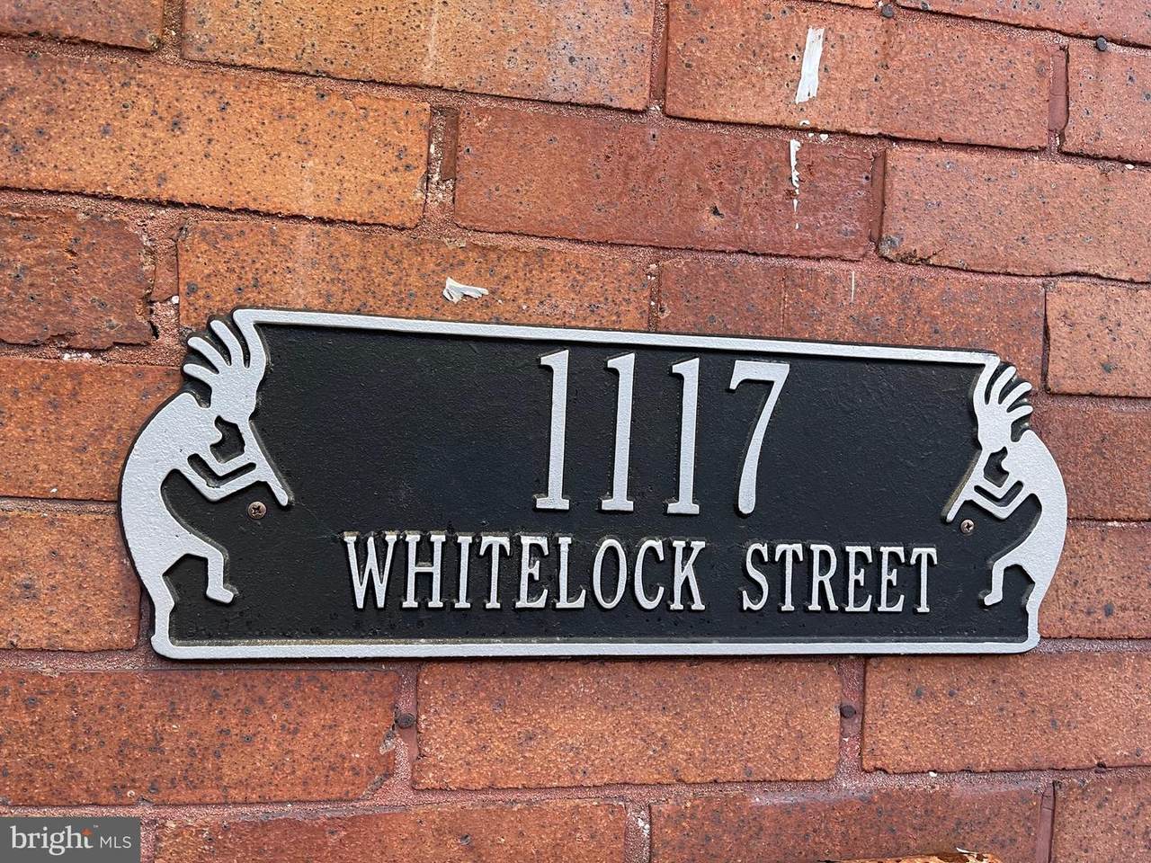 1117 Whitelock Street - Photo 1