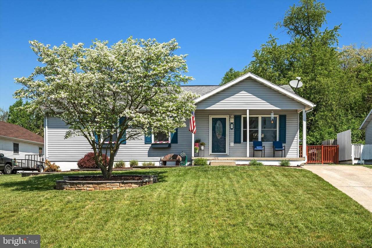 87 Georgia Avenue - Photo 1
