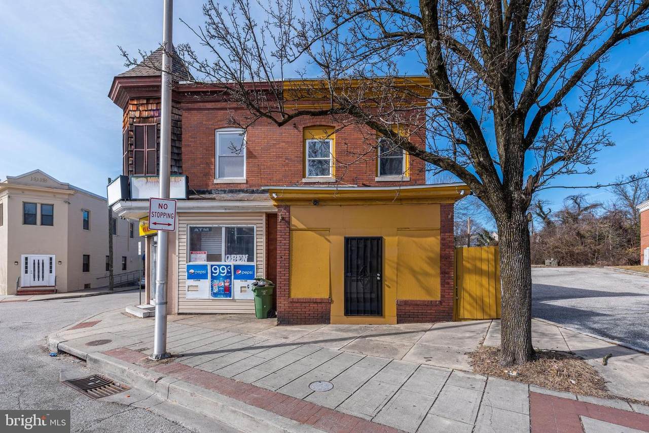 4602 Harford Road - Photo 1