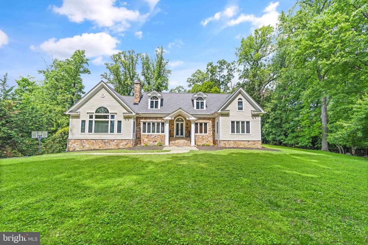 1150 Spring Hill Road - Photo 1
