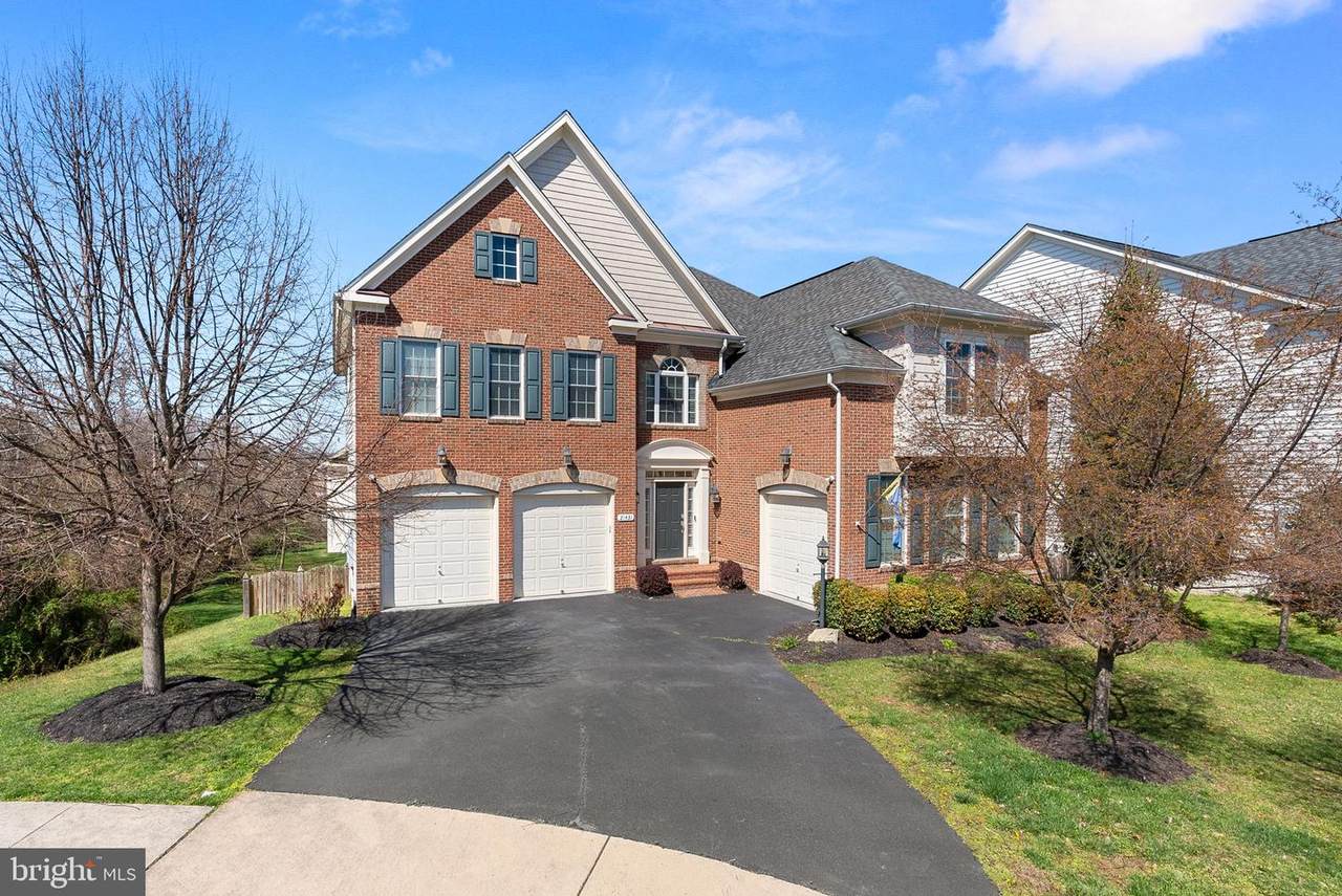 21431 Fairhunt Drive - Photo 1