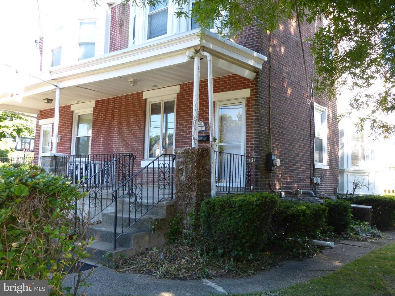 210 Powhattan Avenue - Photo 1