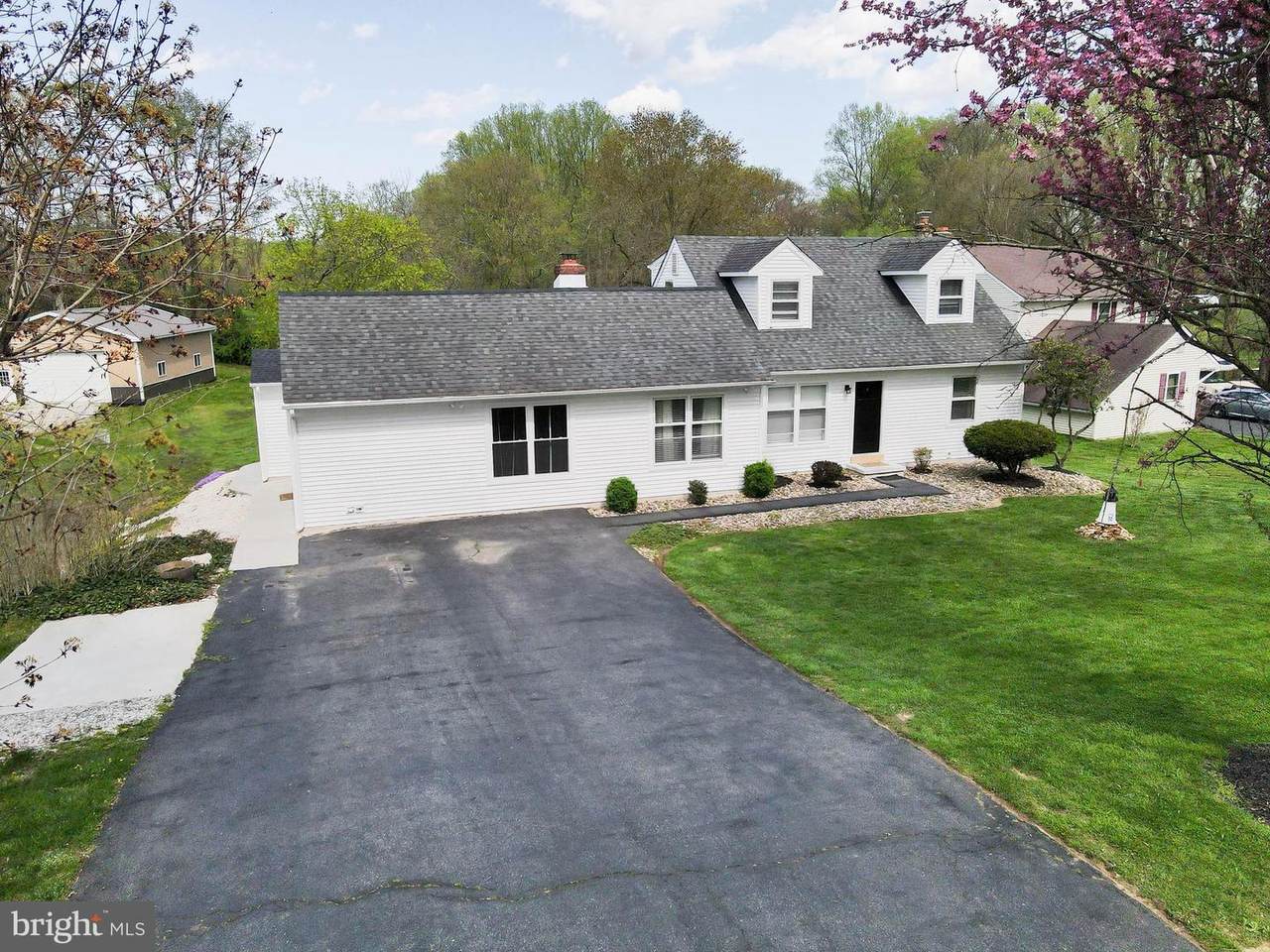 76 Cambridge Road - Photo 1