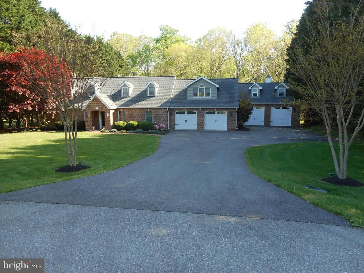 5346 Cove View Drive - Photo 1