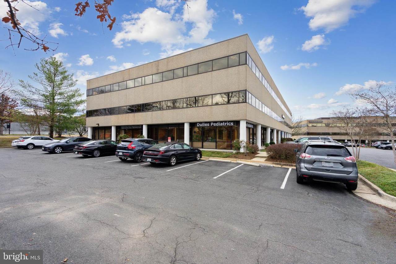 131 Elden Street - Photo 1