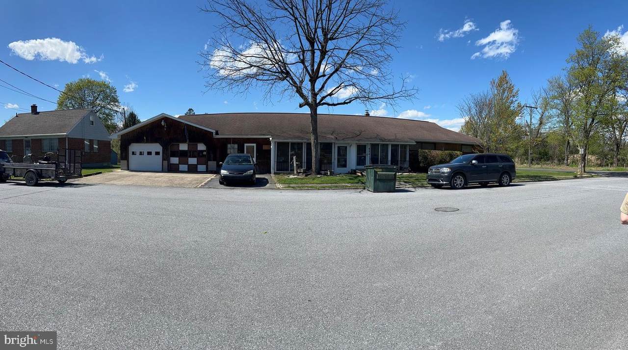 424 Maple Hill Avenue - Photo 1